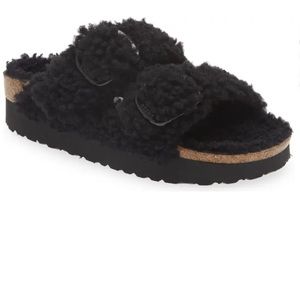 Papillio by Birkenstock Big Buckle Genuine Shearling Slide Sandal size 6